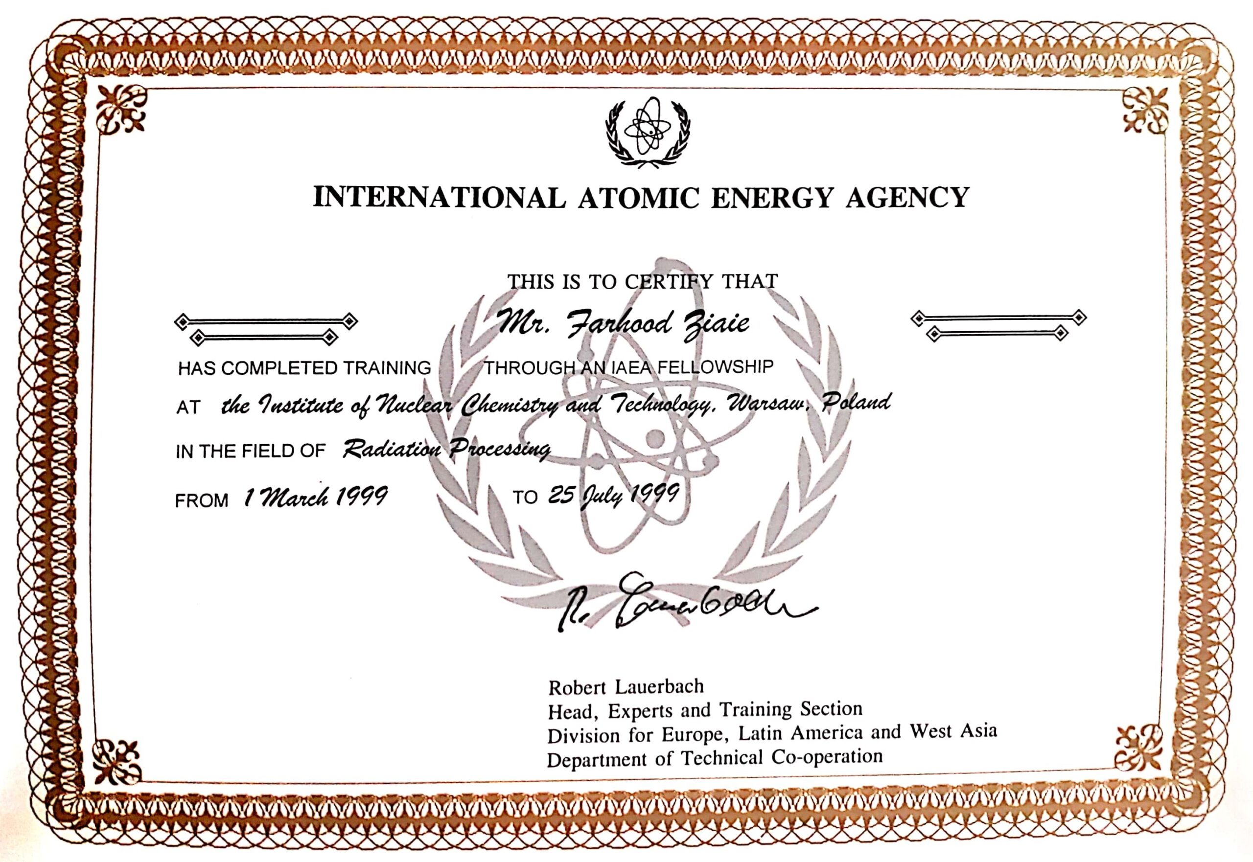 IAEA فلوشیپ ویژه پرتوفرآوری-لهستان-1999